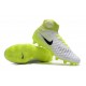 Chaussures de football pour Hommes Nike Magista Obra II FG Blanc Jaune