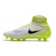Chaussures de football pour Hommes Nike Magista Obra II FG Blanc Jaune