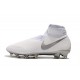 Crampons Nouvelles Nike Phantom Vision Elite DF FG Blanc