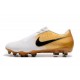 Crampon Nouveaux Nike Phantom Vnm Elite FG Or Blanc Noir