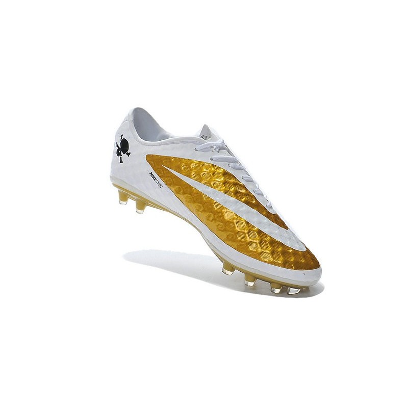 Chaussures Football Nike Phantom FG Premium Blanc