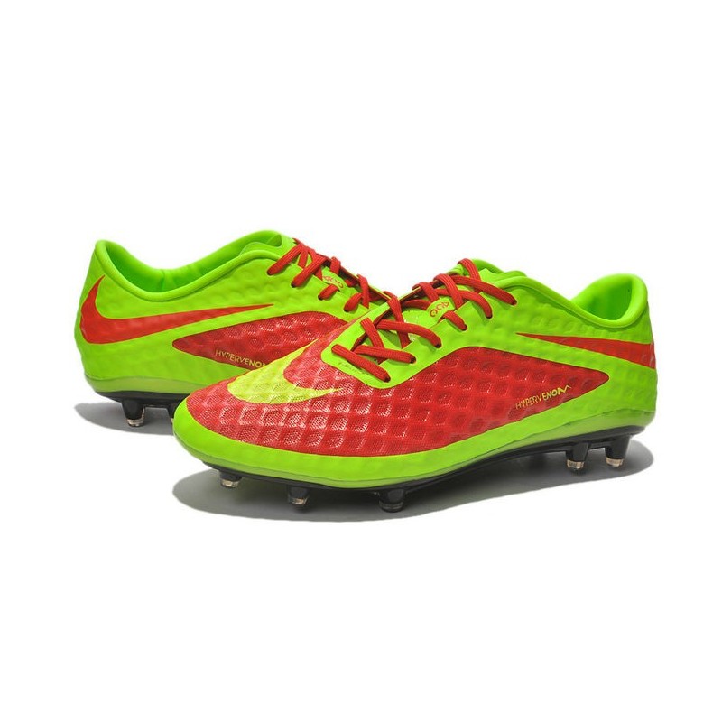 chaussure de foot nike rouge