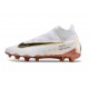 Chaussure de foot Nike Phantom GX Elite DF FG Blanc Or