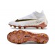 Chaussure de foot Nike Phantom GX Elite DF FG Blanc Or