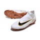 Chaussure de foot Nike Phantom GX Elite DF FG Blanc Or