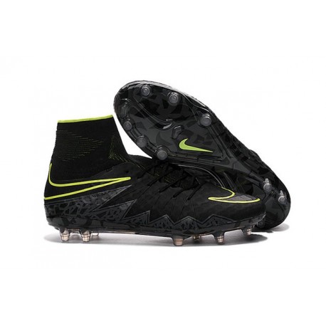 Nike HyperVenom Phantom II FG Football Crampons Noir Volt