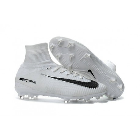 Nouvelles Crampons Nike Mercurial Superfly 5 FG Blanc Noir