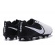 Nouvelle chaussure de foot Nike Tiempo Legend 7 FG Noir Blanc