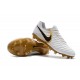 Nouveau Crampons foot Nike Tiempo Legend VII FG Blanc Or Noir