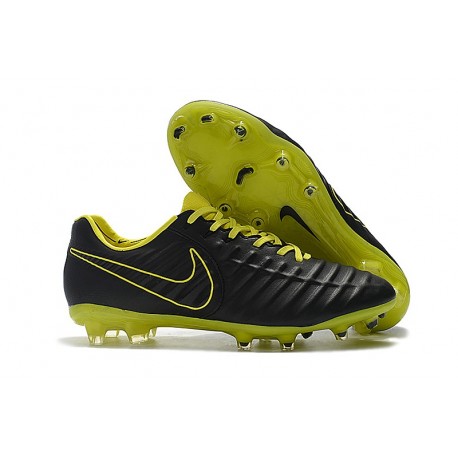 Chaussures de Football Nike pour Hommes - Nike Tiempo Legend 7 FG