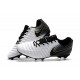 Chaussures de Football Nike pour Hommes - Nike Tiempo Legend 7 FG